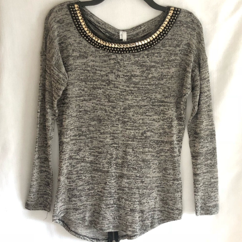 Gray and black longsleeve